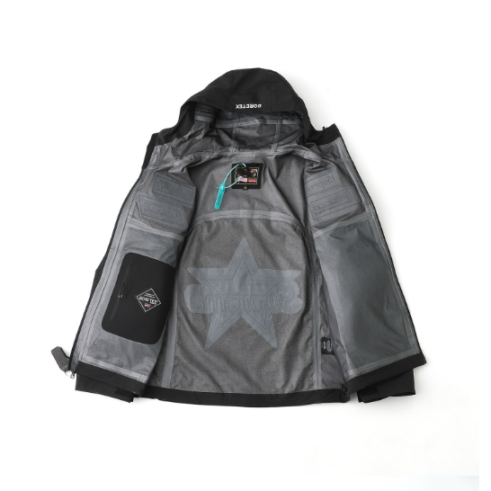 Veste SUPREME