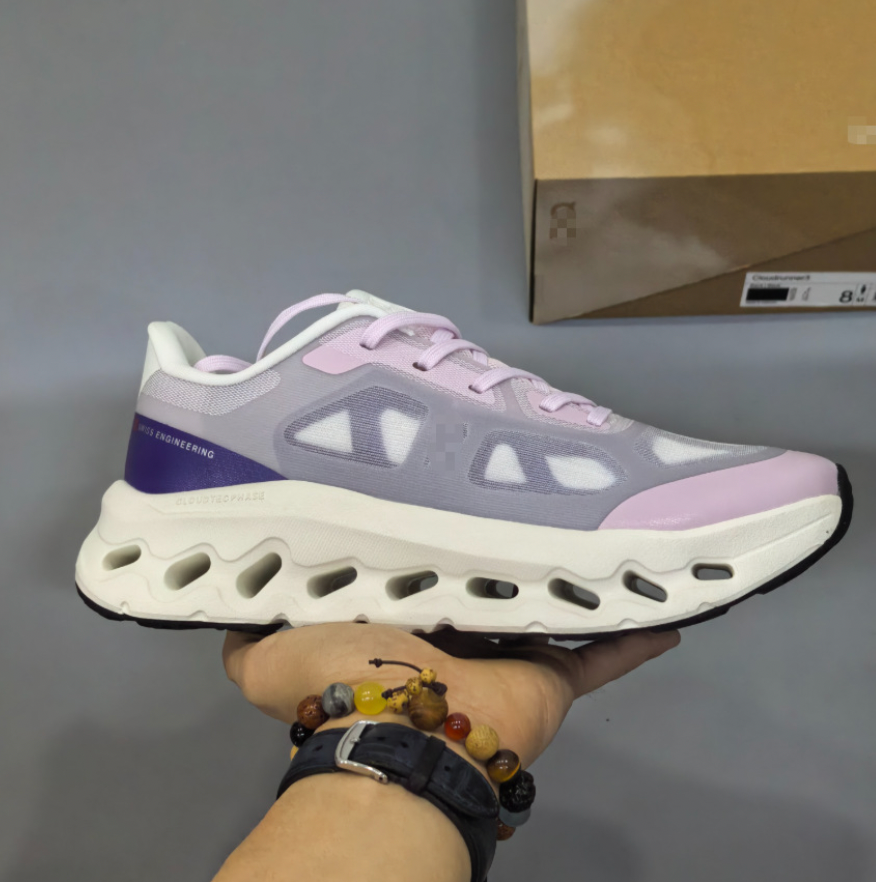 Chaussure ON